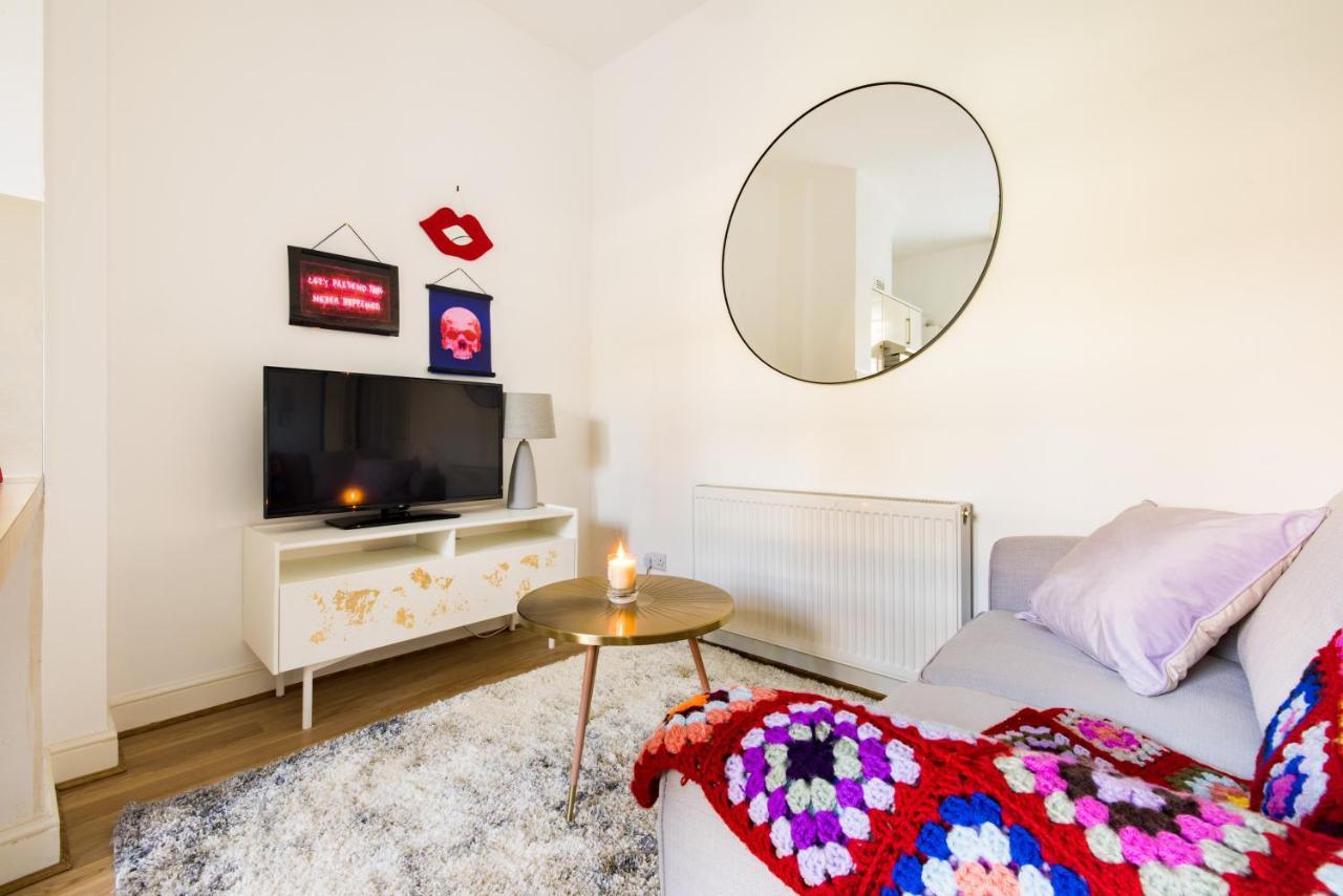 런던 Mornington Crescent 아파트 외부 사진