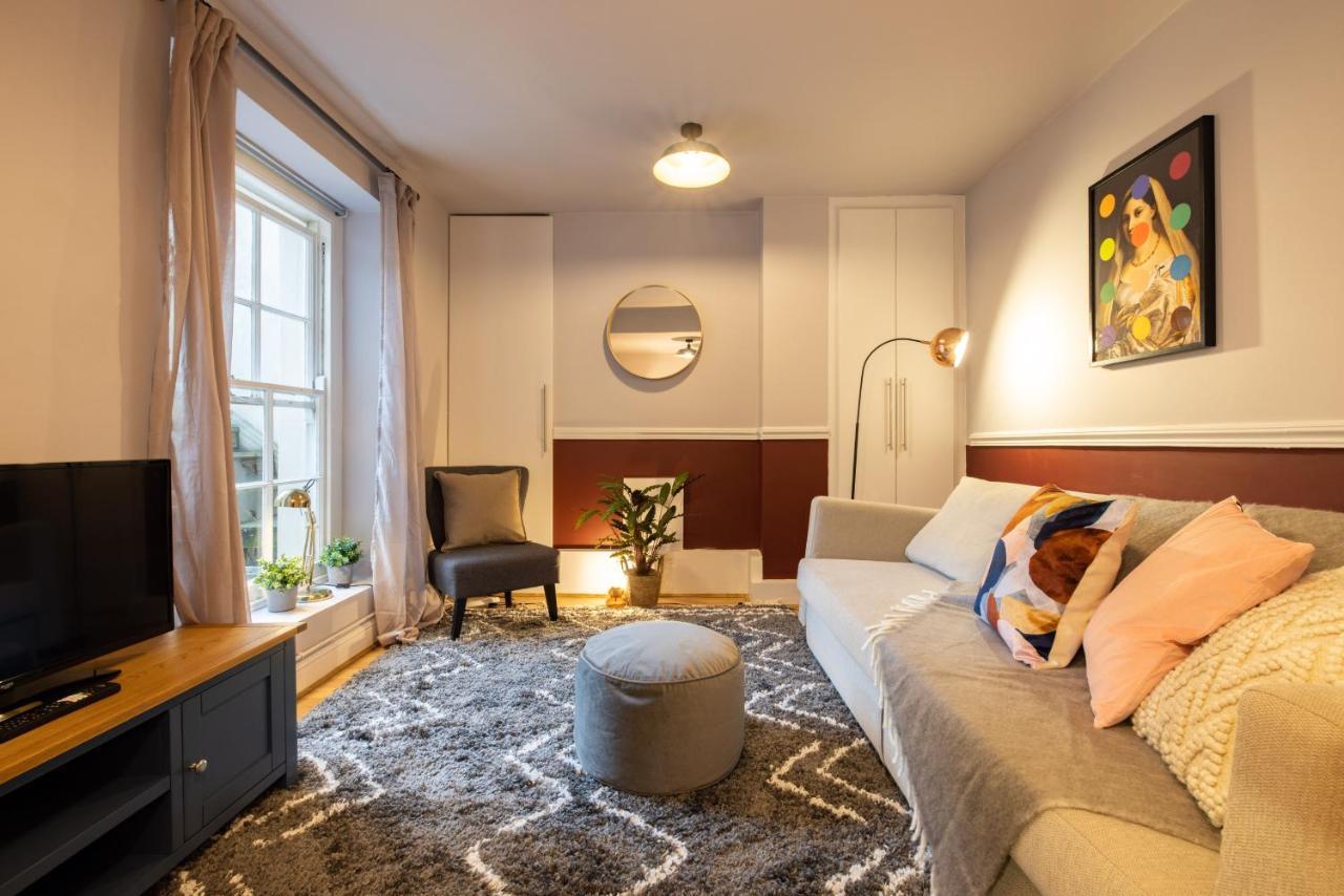 런던 Mornington Crescent 아파트 외부 사진